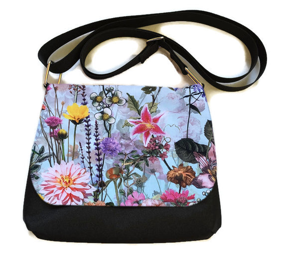 Itsy Bitsy/Bigger Bitsy Messenger Purse - Wild Flowers Fabric